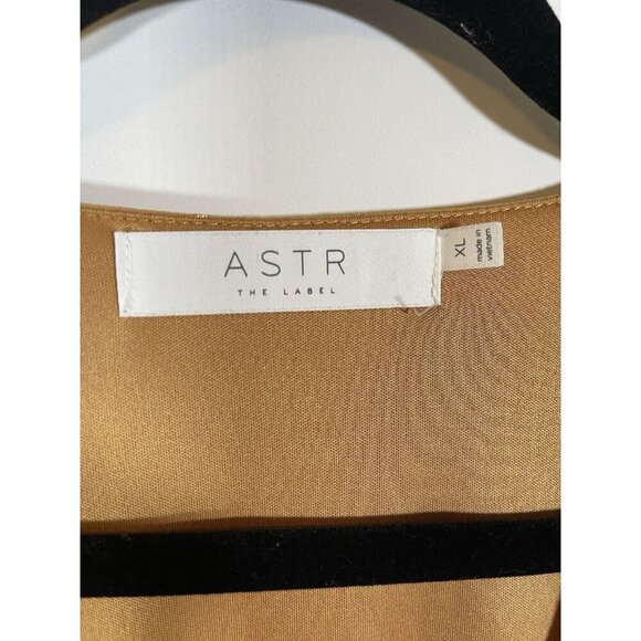 ASTR THE LABEL Top Womens XL Long Balloon Sleeve Gold Metallic Blouse Flowy - Picture 3 of 6